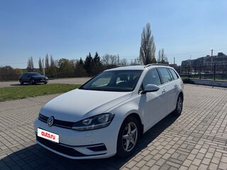 2019 Volkswagen Golf TGI BlueMotion VII Рестайлинг, белый, 1390000 рублей, вид 1