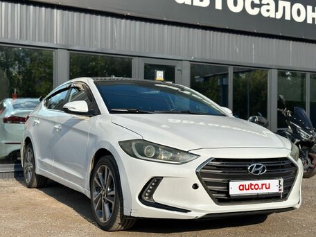 Hyundai Elantra VI (AD)