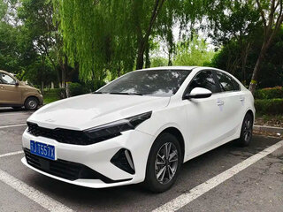 2023 Kia K3 II (China Market) Рестайлинг, белый, 1566100 рублей, вид 1