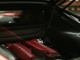 2017 Ferrari 488 GTB, красный, 18500000 рублей, вид 5