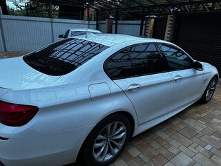 2011 BMW 5 серии 550i xDrive VI (F10/F11/F07), белый, 1700000 рублей, вид 3