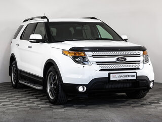 2014 Ford Explorer V, белый, 1899000 рублей, вид 3