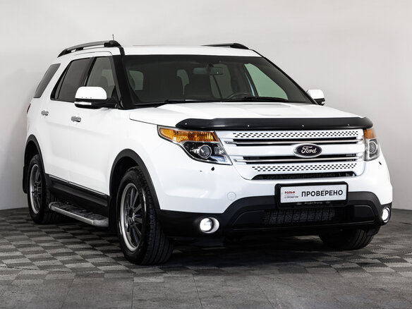 2014 Ford Explorer V, белый, 1899000 рублей - вид 2