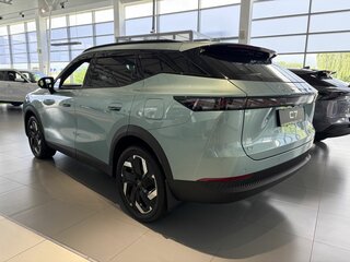 2025 Omoda C7, зелёный, 3499000 рублей, вид 2