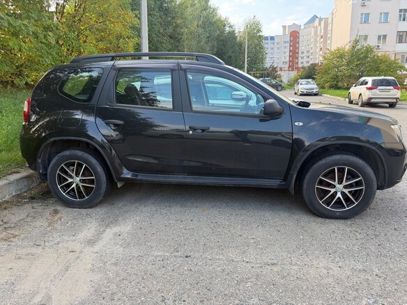 2015 Nissan Terrano III (D10), чёрный - вид 4