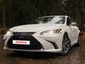 2020 Lexus ES 300h VII, белый, 4200000 рублей - вид 1