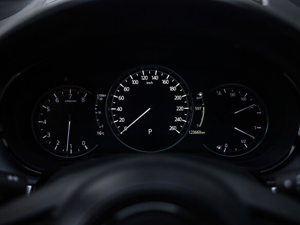 2021 Mazda CX-9 II Рестайлинг, белый, 3749000 рублей - вид 18