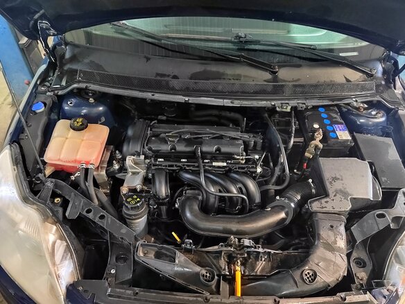 2010 Ford Focus II Рестайлинг, синий, 295000 рублей - вид 8