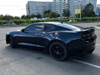 2016 Chevrolet Camaro VI, чёрный, 2800000 рублей, вид 5