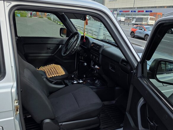 2022 Lada (ВАЗ) Niva Legend I, серебристый, 998000 рублей - вид 10