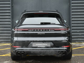 2024 Porsche Cayenne III Рестайлинг, чёрный, 15150000 рублей, вид 5
