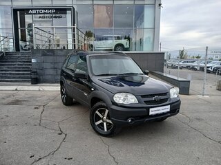 2016 Chevrolet Niva I Рестайлинг, синий, 570000 рублей, вид 3