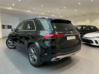2021 Mercedes-Benz GLE 400 d II (V167), чёрный, 6195000 рублей, вид 4