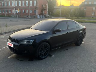 2011 Volkswagen Jetta VI, чёрный, 830000 рублей, вид 2