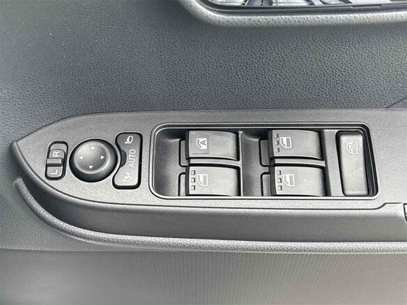 2023 Daihatsu Tanto IV, белый - вид 26