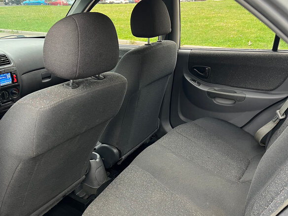 2007 Hyundai Accent ТагАЗ II, серебристый, 265000 рублей - вид 9