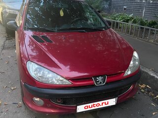 2009 Peugeot 206, красный, 250000 рублей, вид 1
