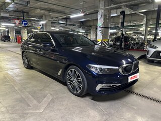 2017 BMW 5 серии 520d xDrive VII (G30/G31/G38), синий, 3540000 рублей, вид 5