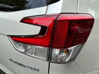 2021 Subaru Forester V, белый, 2490005 рублей, вид 5