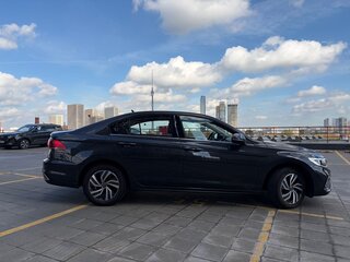 2022 Volkswagen Bora IV, серый, 1950000 рублей, вид 3