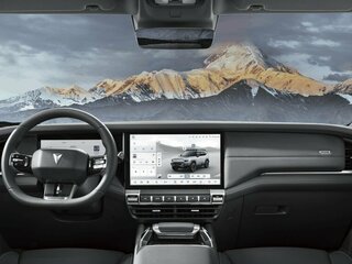 2025 Changan Deepal G318, серебристый, 6000000 рублей, вид 2