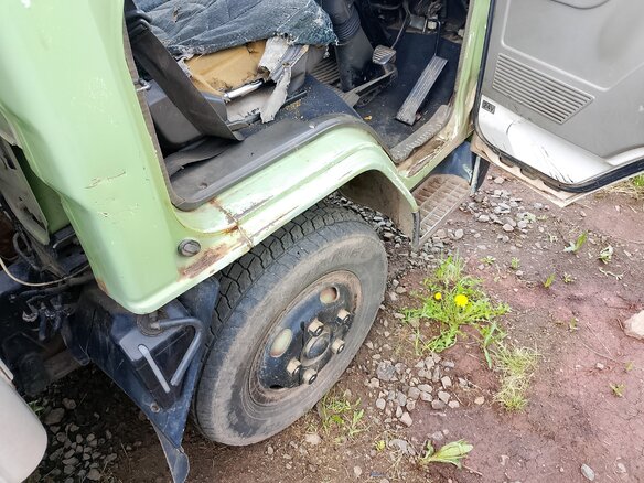 1993 Fuso (Mitsubishi) Canter, зелёный, 800000 рублей - вид 9
