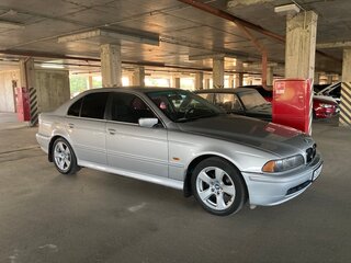2001 BMW 5 серии 520i IV (E39) Рестайлинг, серебристый, 880000 рублей, вид 4