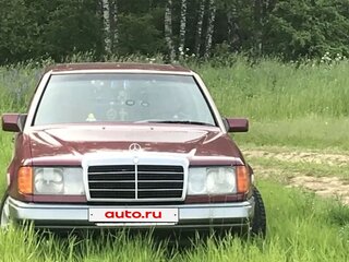 1987 Mercedes-Benz W124 230, красный, 230000 рублей, вид 3