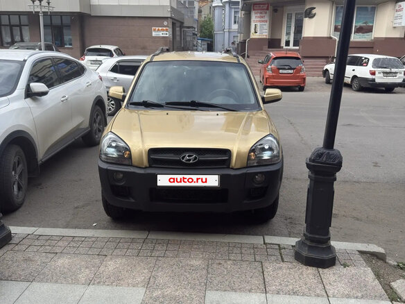 2005 Hyundai Tucson I, золотистый, 600000 рублей - вид 2