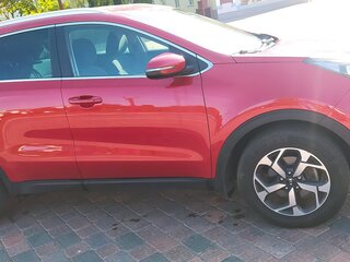 2020 Kia Sportage IV Рестайлинг, красный, 2000000 рублей, вид 2