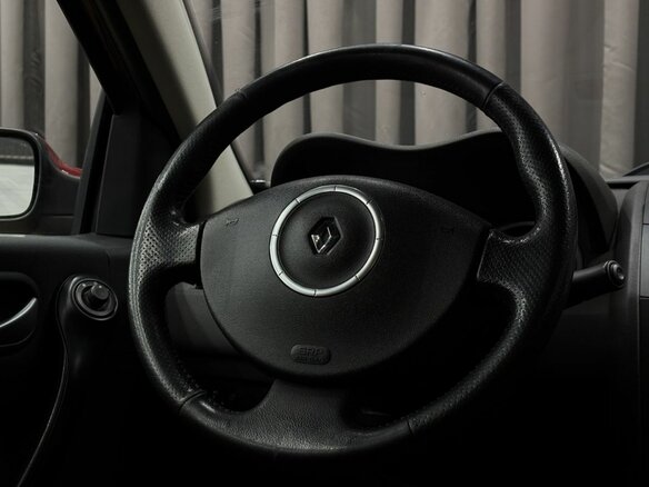 2008 Renault Megane II Рестайлинг, красный, 469999 рублей - вид 12