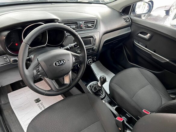 2013 Kia Rio 5-speed III, голубой, 745000 рублей - вид 7