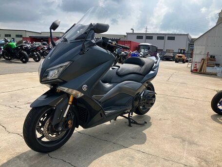 2015 Yamaha TMAX, серый, 799000 рублей, вид 3