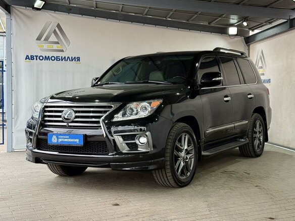 2013 Lexus LX 570 III Рестайлинг, чёрный