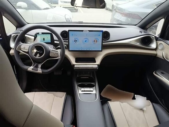 2025 BYD Dolphin 44.9 kWh I, синий, 1359999 рублей - вид 14