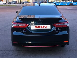 2019 Toyota Camry VIII (XV70), синий, 2100000 рублей, вид 5