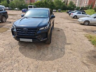 2022 Toyota Fortuner II Рестайлинг, чёрный, 4800000 рублей, вид 2