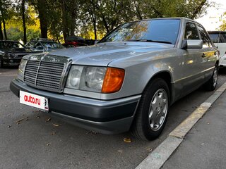 1991 Mercedes-Benz W124 200, серебристый, 1250000 рублей, вид 1
