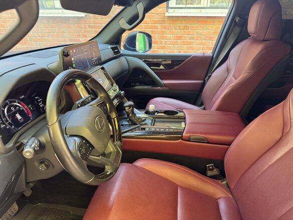 2024 Lexus LX 500d IV, чёрный, 15800000 рублей - вид 7