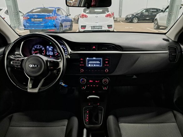2021 Kia Rio X IV Рестайлинг, серый, 1700000 рублей - вид 13