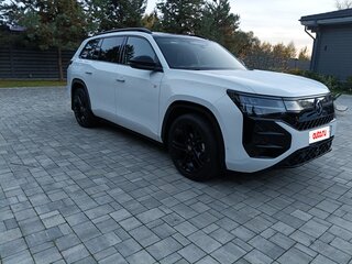 2026 Volkswagen Teramont Pro II (China Market), белый, 5650000 рублей, вид 3