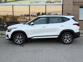 2021 Kia Seltos I, белый, 1949000 рублей, вид 5