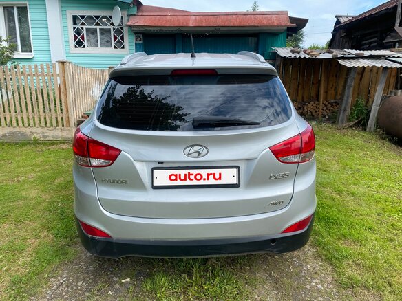 2011 Hyundai ix35 I, серебристый, 1160000 рублей - вид 2