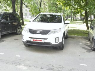 2013 Kia Sorento II Рестайлинг, белый, 1515000 рублей, вид 1
