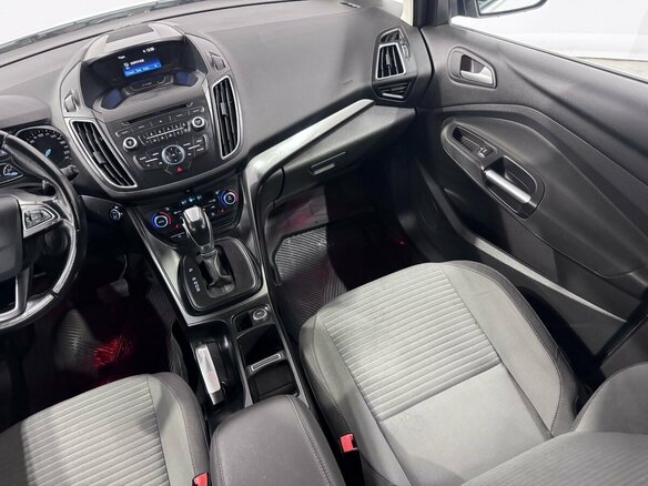 2017 Ford C-MAX II Рестайлинг, белый - вид 10