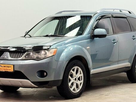 Mitsubishi Outlander II