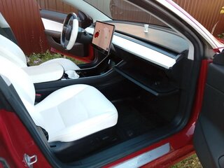 2018 Tesla Model 3 Performance I, красный, 1400000 рублей, вид 2