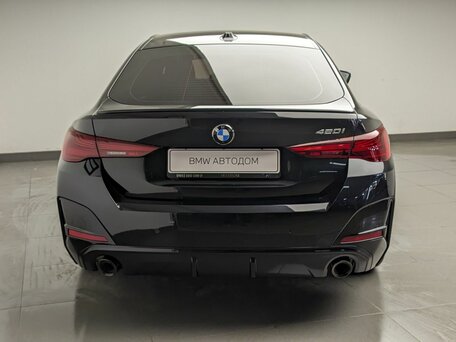 2025 BMW 4 серии Gran Coupe 420i G22, G23, G26 Рестайлинг, чёрный, 6990000 рублей, вид 4