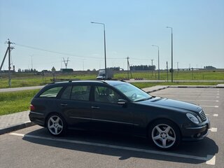 2003 Mercedes-Benz E-Класс 200 III (W211, S211), зелёный, 1150000 рублей, вид 2