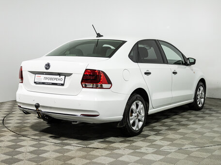 2017 Volkswagen Polo V Рестайлинг, белый, 879700 рублей, вид 5